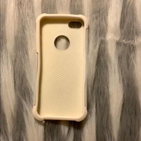 iPhone 5s phone case - Picture 2 of 3